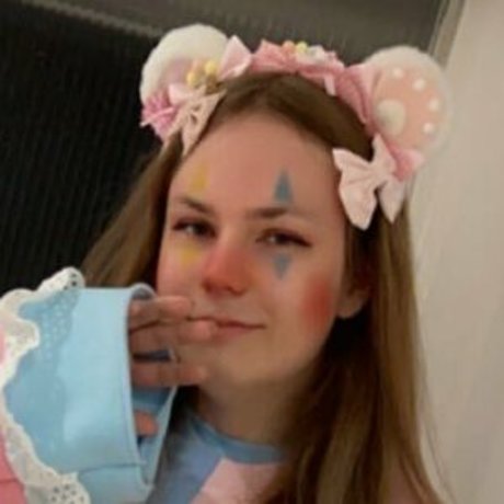 xmaddiemoonx only fans content