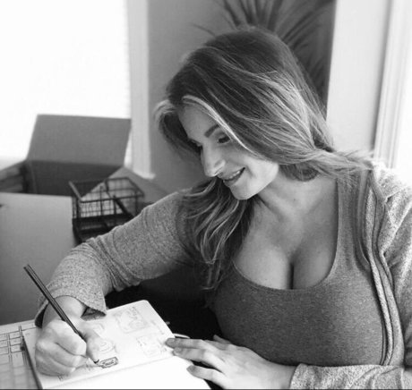 Ashley Bridges onlyfans striptease