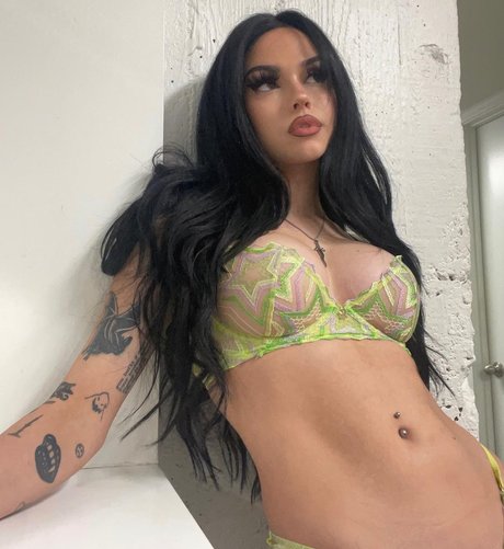 Maggie Lindemann free only fans