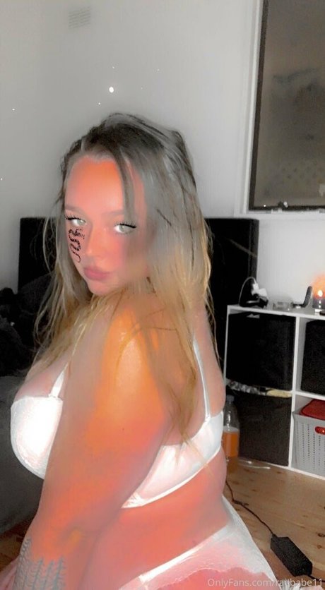 raebabe11 onlyfans ass