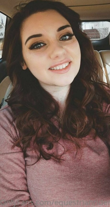 scarlett victoria free onlyfans topless