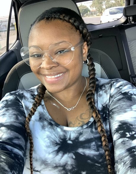 daribaby strip onlyfans