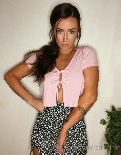 RadicalRon onlyfans nude pictures