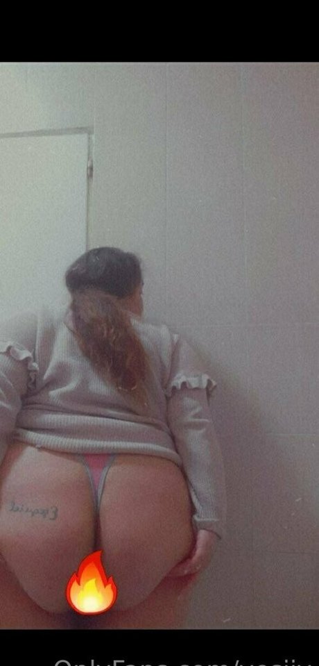 yesiiv onlyfans nudes leak