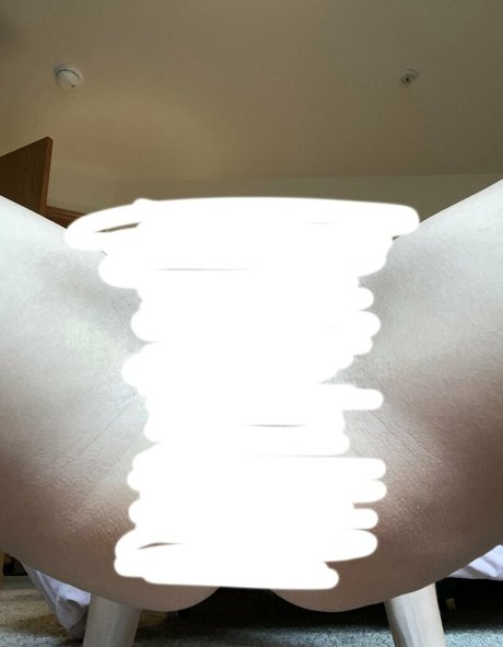 kennieleighh onlyfans pic