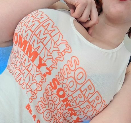 Charley Moo onlyfans star