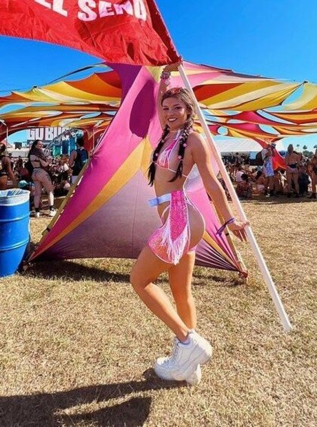 fake tits onlyfans porn snapshot