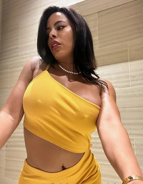 cutelunastar onlyfans leaked.