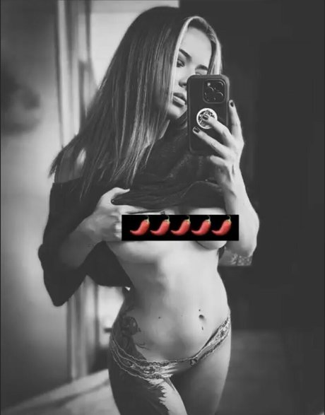 WishAlice onlyfans sex tape