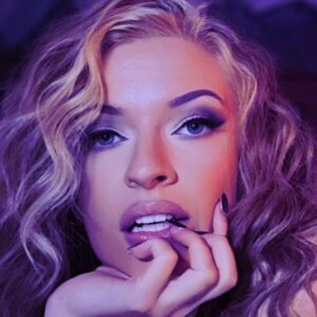 WishAlice onlyfans naked leak