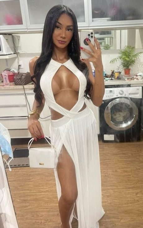 Amanda Pavanelli leaked onlyfans