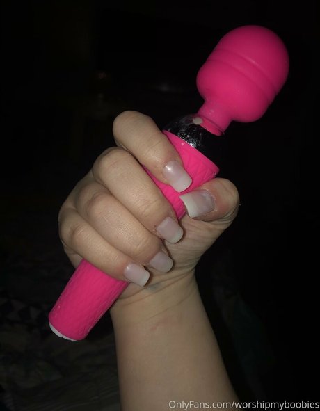 worshipmyboobies strip onlyfans