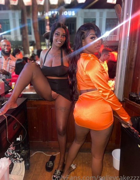 salleycakezzz onlyfans strip