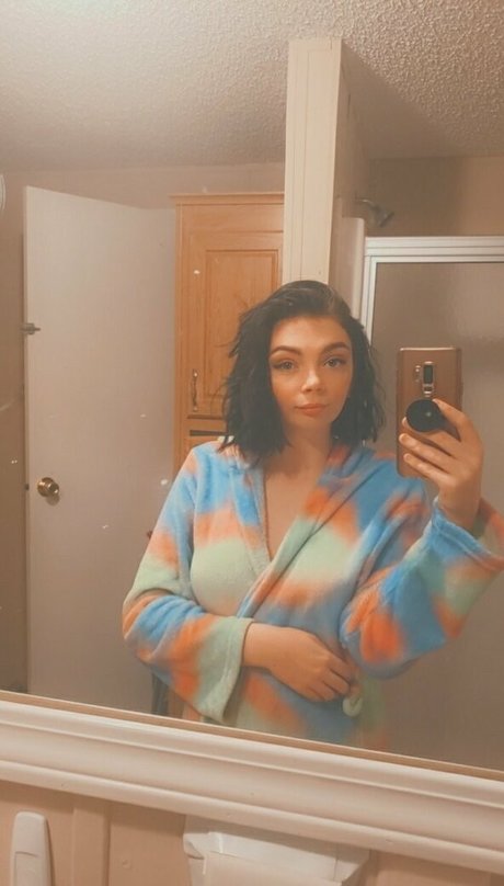 honey girl onlyfans nude leak