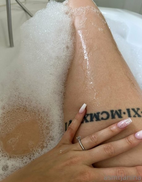 asmrjanina onlyfans images