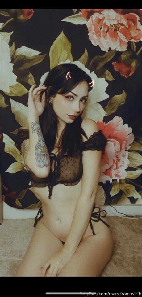 meaty pussy onlyfans sexy naked shot