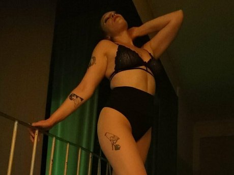 bossbitch eleanor onlyfans leak nudes