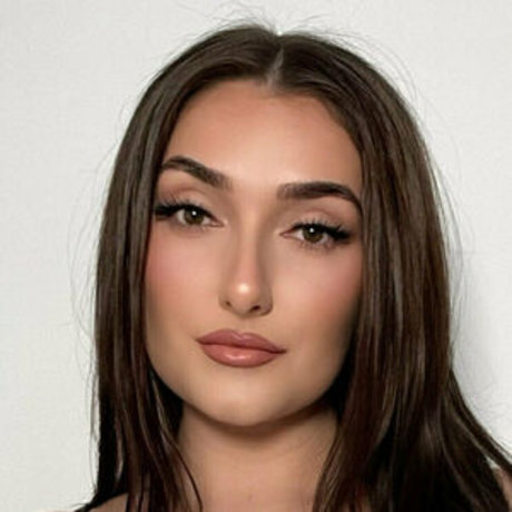 Sammiewarrenand onlyfans free