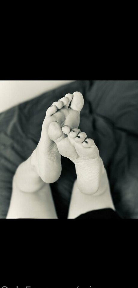 miss secretfeet onlyfans porn