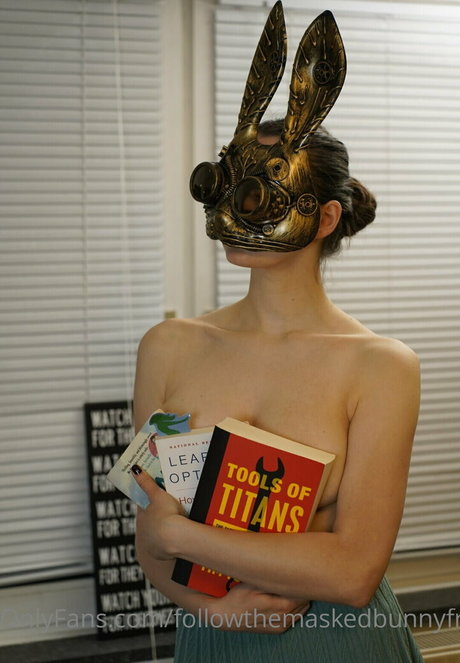 followthemaskedbunnyfree only fans leak porn