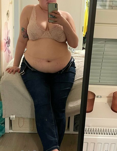 emmamarshmellow onlyfans nude