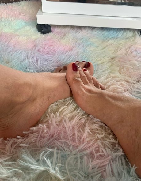 lizadiosa is on onlyfans