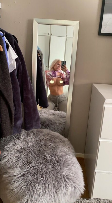 ninanyhagen onlyfans tits