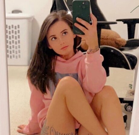 karliebrooks onlyfans nide