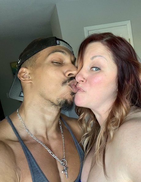 mrs darkcuckold only fans nude