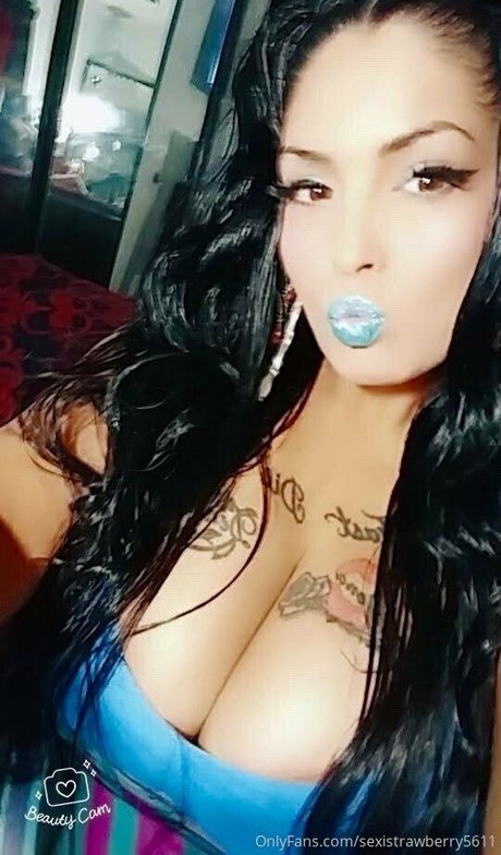 sexistrawberry5611 onlyfans nude