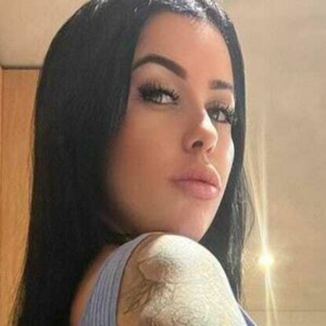 Cleopawla nude leak onlyfans