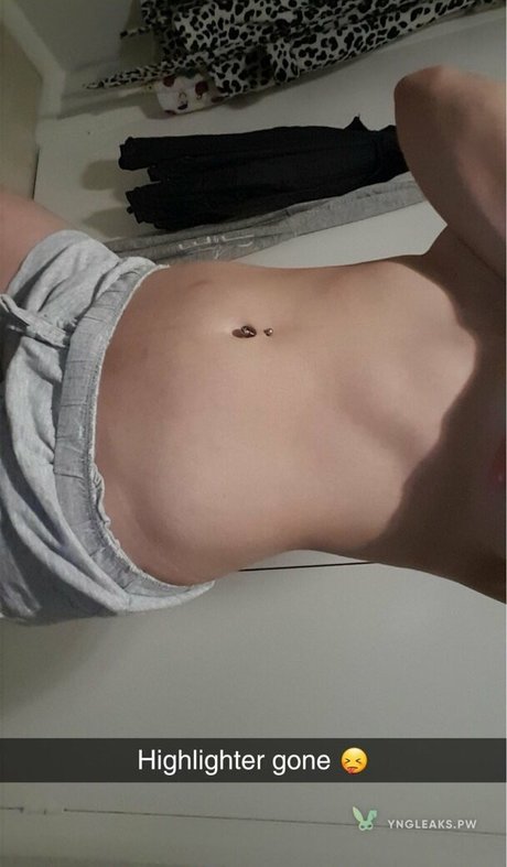 Toni Paras onlyfans leak