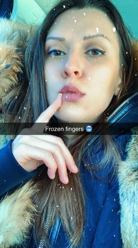 realcanadaali onlyfans nide