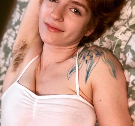 peachfuzzpositivity naked onlyfans leak