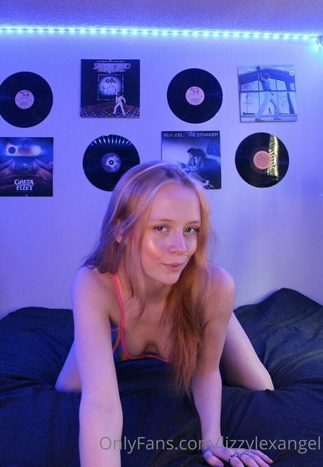 lizzylexangel nudes onlyfans leaks