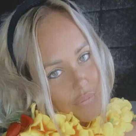 Aussie Jewel is on onlyfans