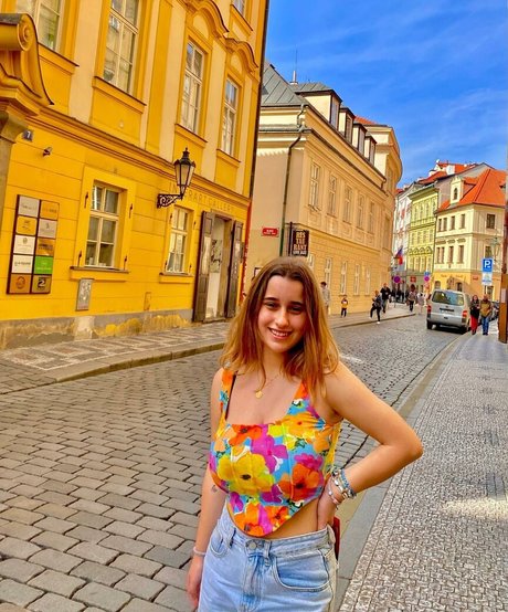 Julia Gomez leaked nude onlyfans