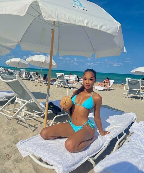 Breann Llewelyn onlyfans content type