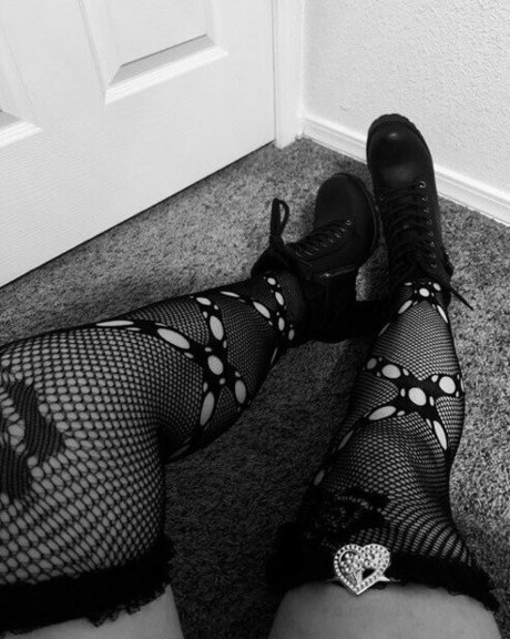 MissMessy onlyfans leaked tits