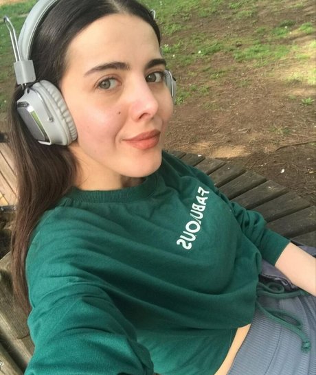 Selin Celikdelen en onlyfans