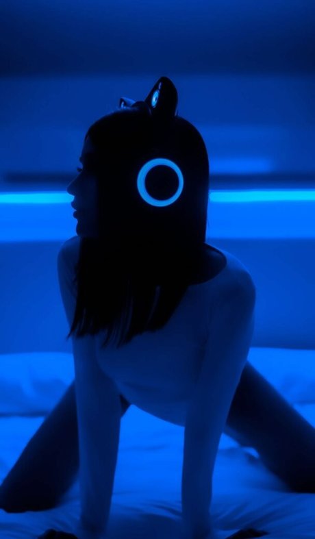 Sweet Lady Cola onlyfans images