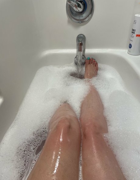 nipslipnovalynn onlyfans nudes