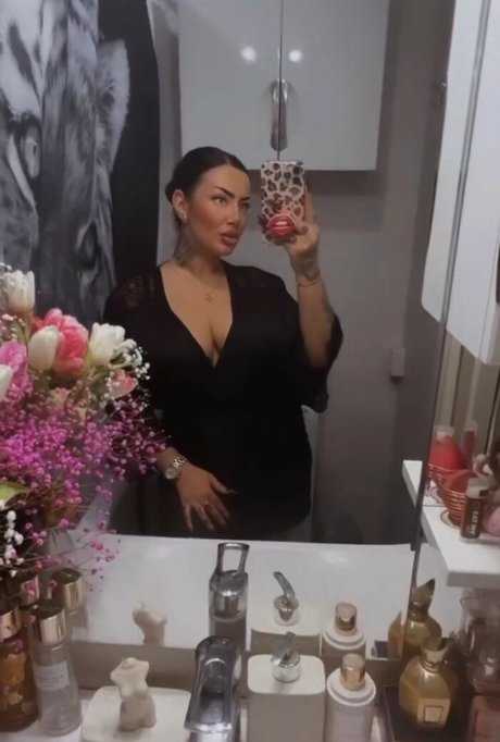 big natural tits onlyfans art porn photo