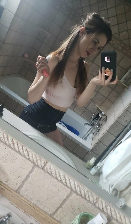 fingering pussy onlyfans art porn slide