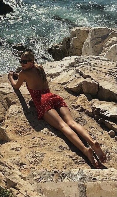 Noel Capri Berry new onlyfans leak