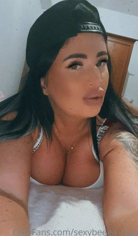 sexybeeea free onlyfans posts