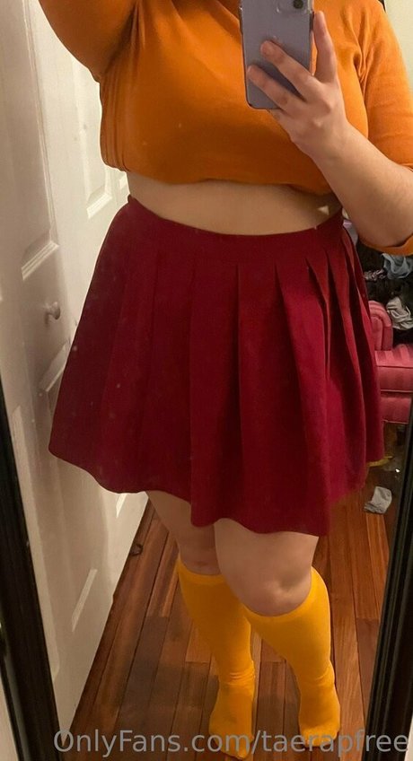 taerapfree onlyfans model images