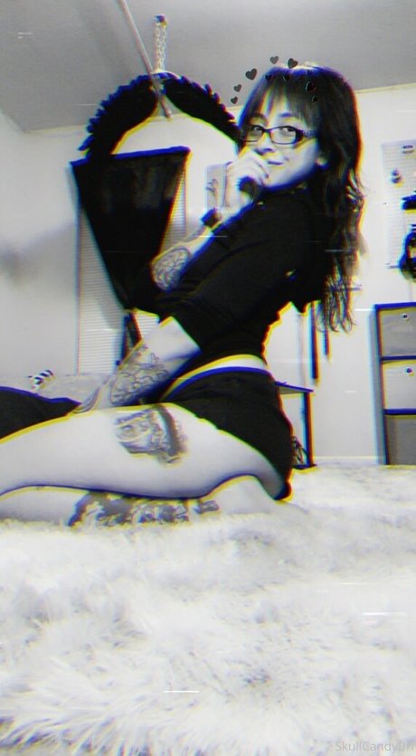 skullcandybri onlyfans nude tits