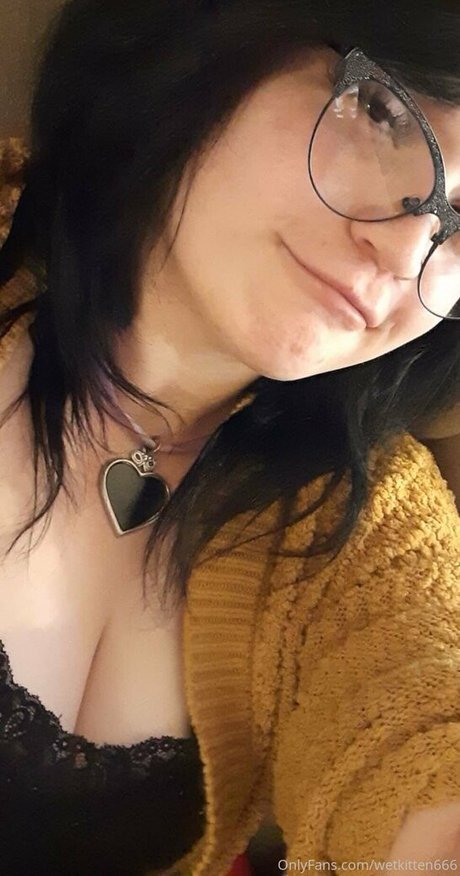 wetkitten666 onlyfans creator