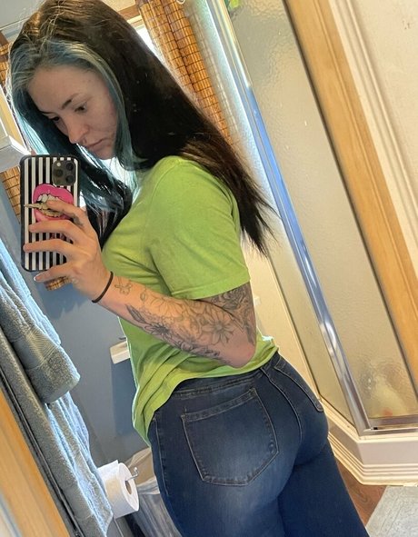 ladyjayyy23 onlyfans pic